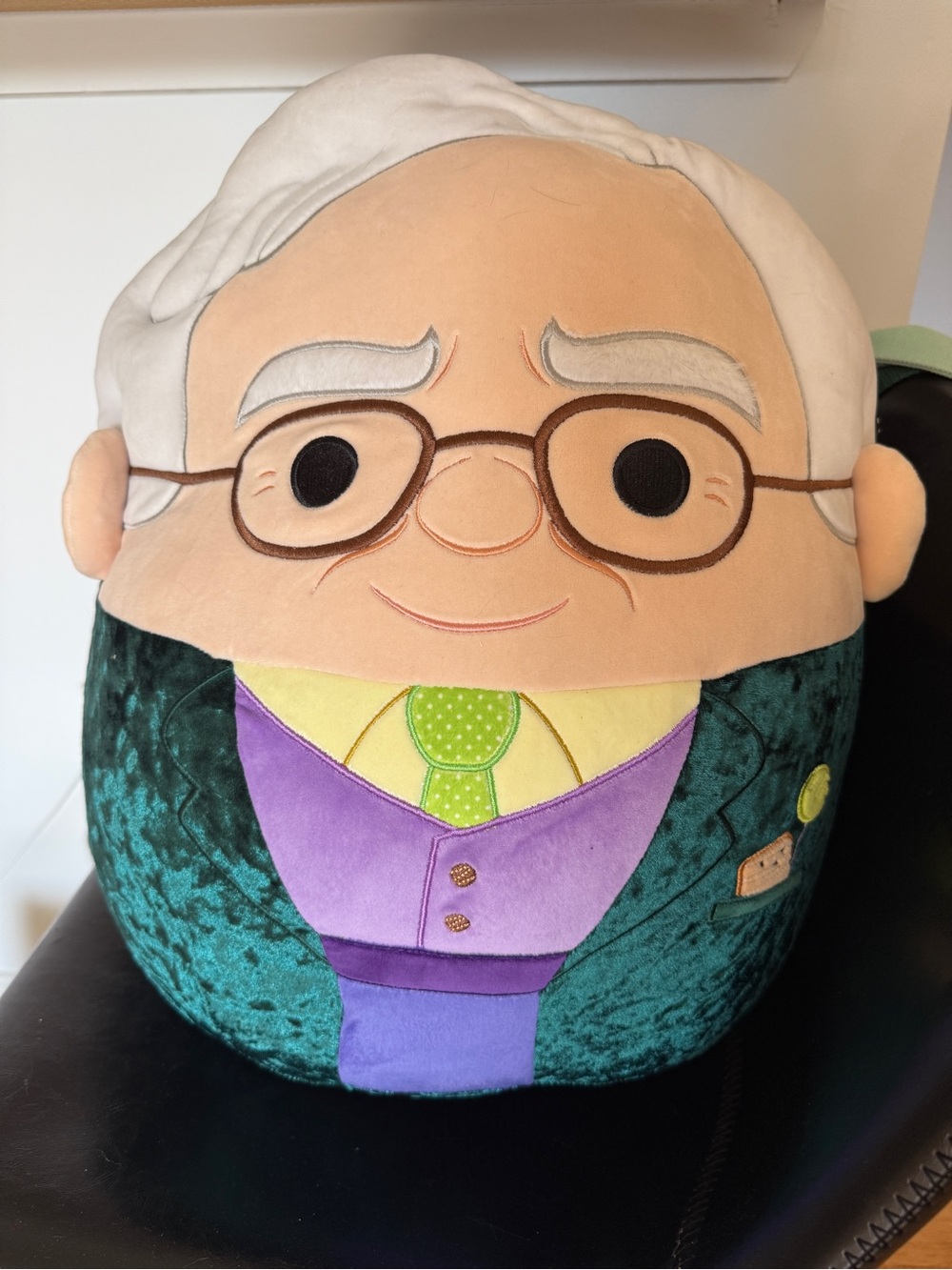 Warren Buffet Squishmallow LARGE Berkshire Hathaway 2026 Mtg Exclusive